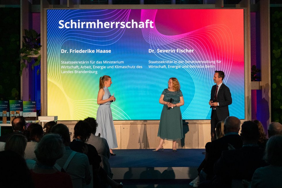 Talkrunde mit Friederike Haase, Wirtschaftsstaatssekretärin Brandenburg und Dr. Severin Fischer, Wirtschaftsstaatssekretär Berlin