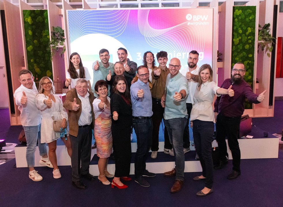 Gruppenbild aller Finalist:innen